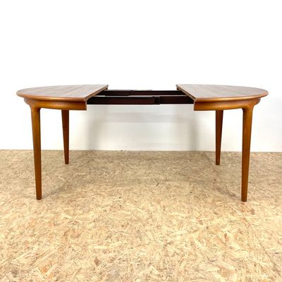 Mid Century Danish Rosewood Dining Table By Johannes Andersen