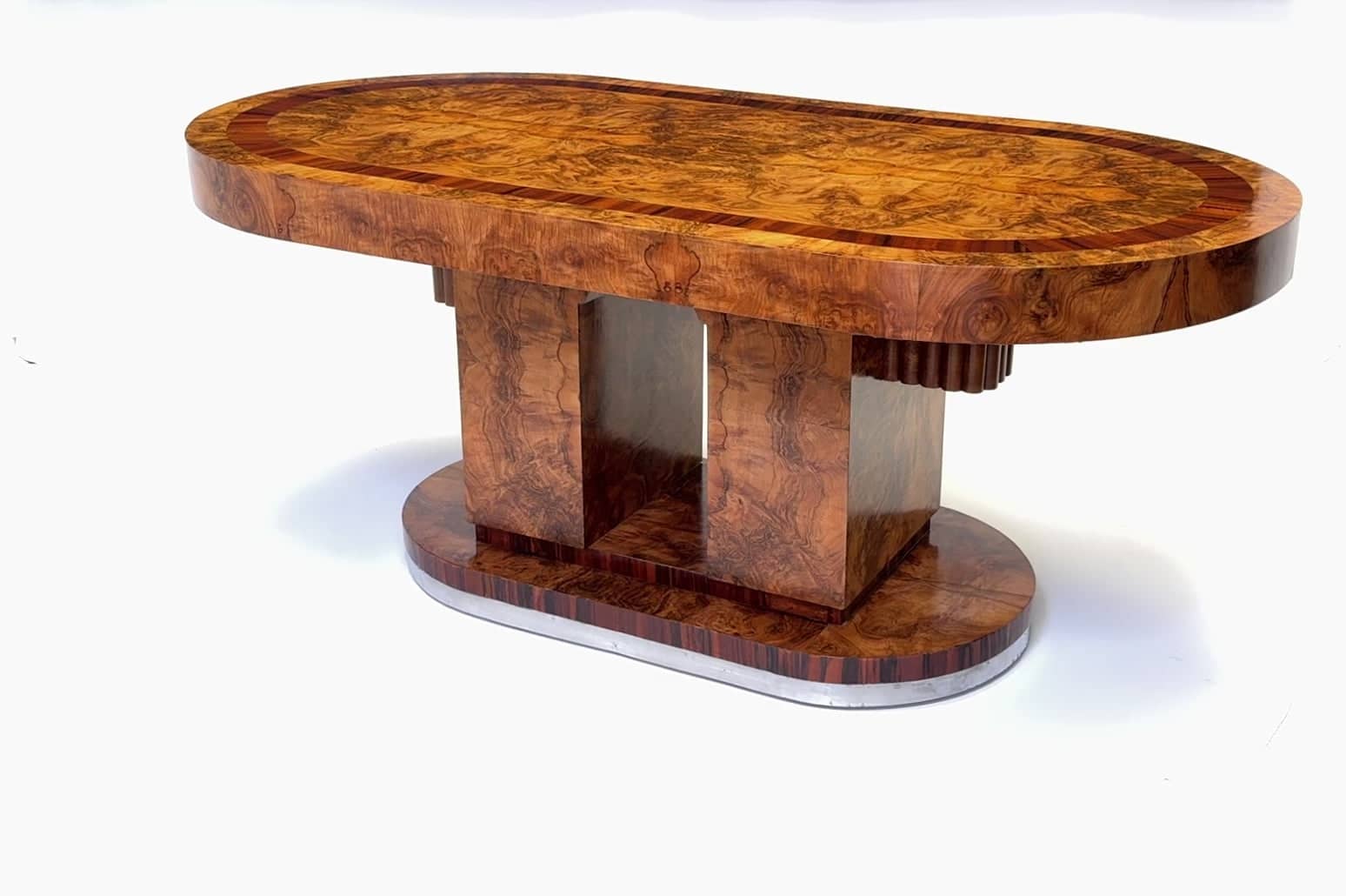 Stunning Italian Walnut Art Deco Dining Table C1930