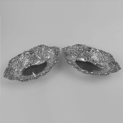 A good-grade antique large Victorian English solid silver Bonbon Dish 88g C.1898 - Image 10
