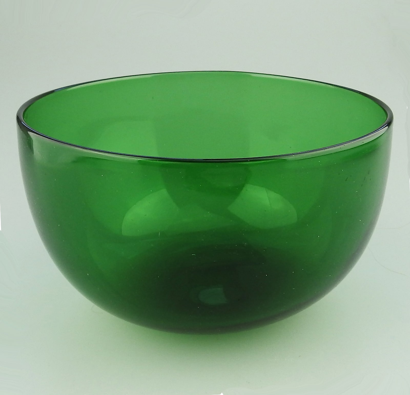 An antique Victorian English glass Bristol green Bowl C.19thC
