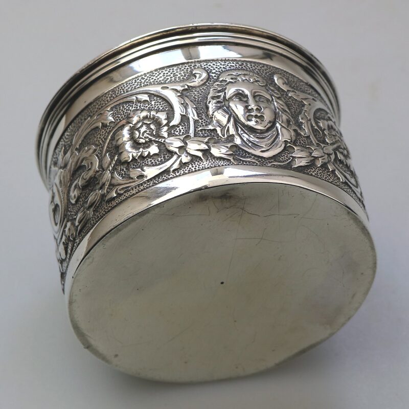 A stunning antique English Britannia standard solid silver Box 245g C.1880
