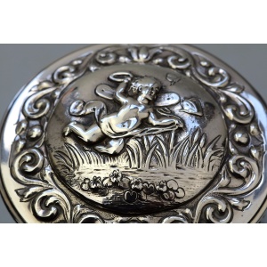 A stunning antique English Britannia standard solid silver Box 245g C.1880
