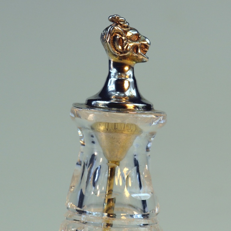 Fine antique solid silver & cut glass novelty Devil Cayenne Pepper Bottle C.1902 - Image 8