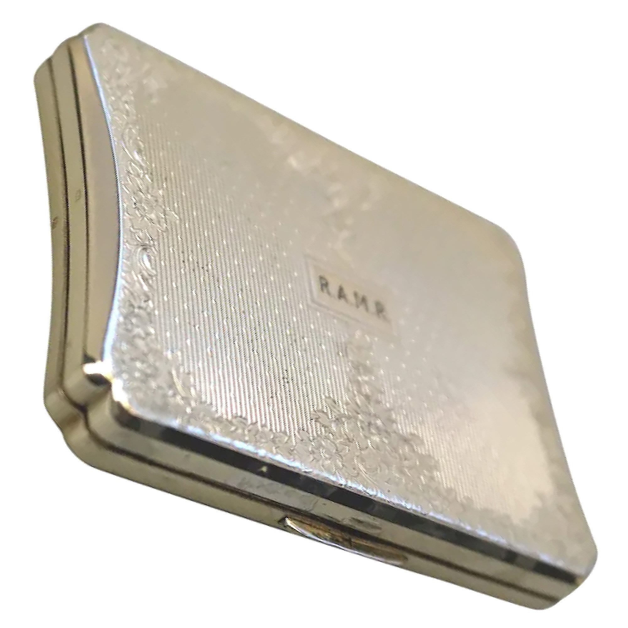 A superior very fine quality English solid silver ladies Compact by Kigu C.1954