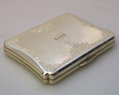 A superior very fine quality English solid silver ladies Compact by Kigu C.1954 - Image 4