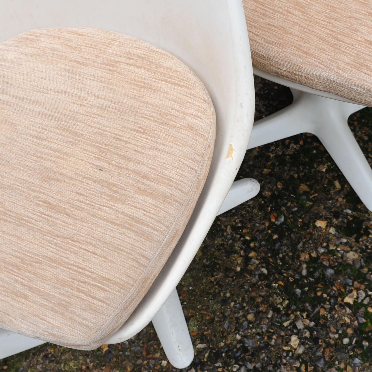 Vintage 103 Aluminium Tulip Chairs By Maurice Burke For Arkana, 1960s, Set Of 6