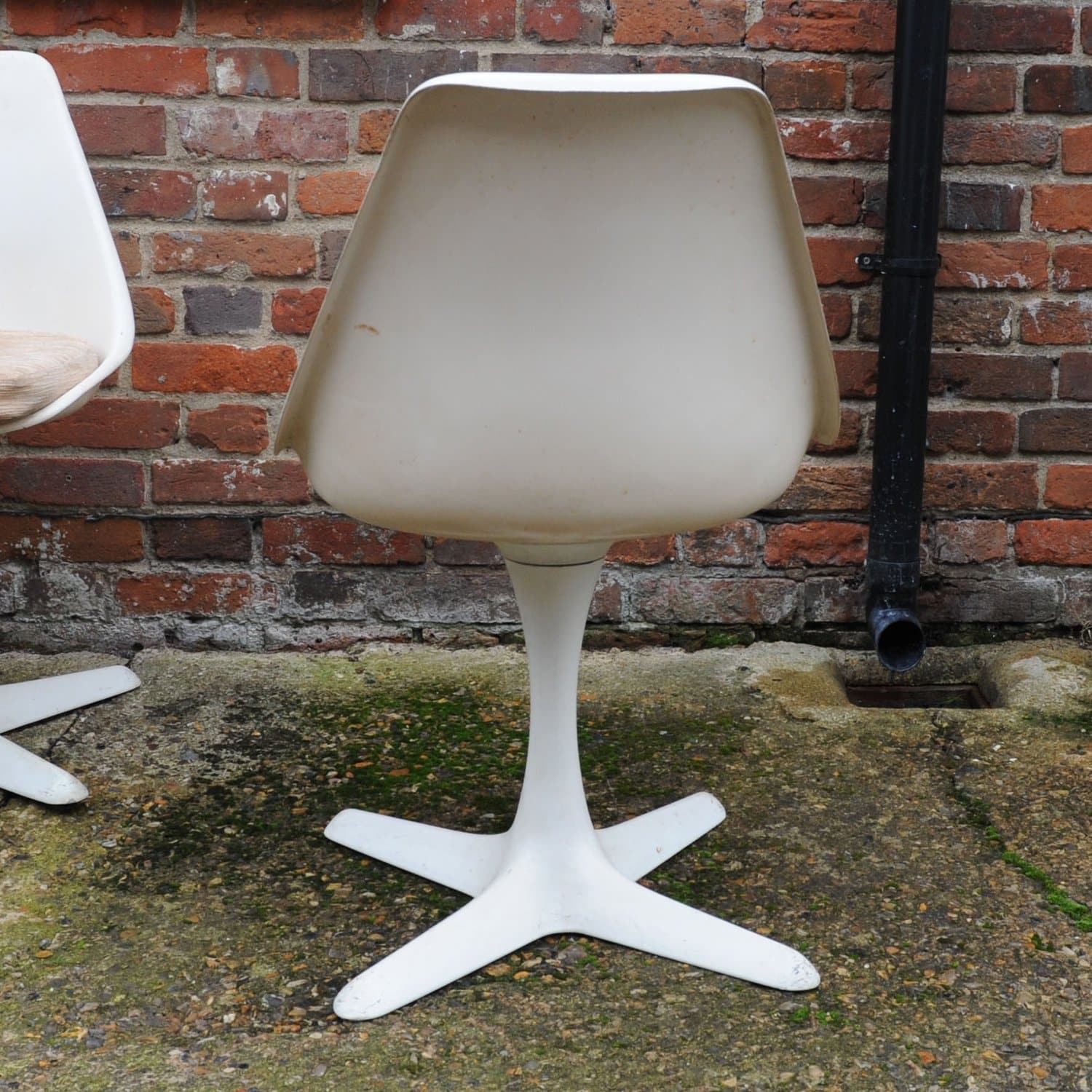 Vintage 103 Aluminium Tulip Chairs By Maurice Burke For Arkana, 1960s, Set Of 6
