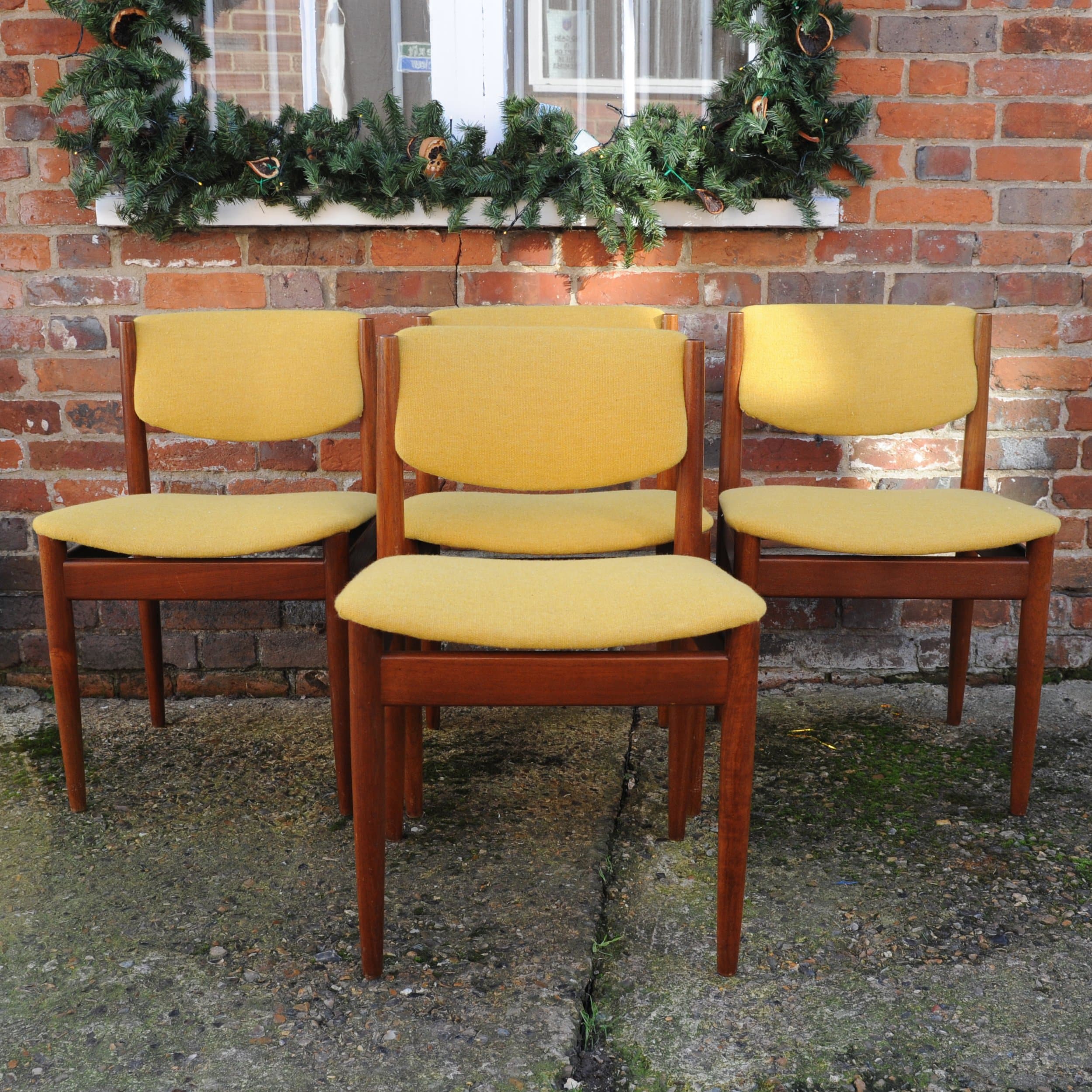Vintage Danish Dining Chairs By Finn Juhl For France & Søn, 1960s, Set Of 4