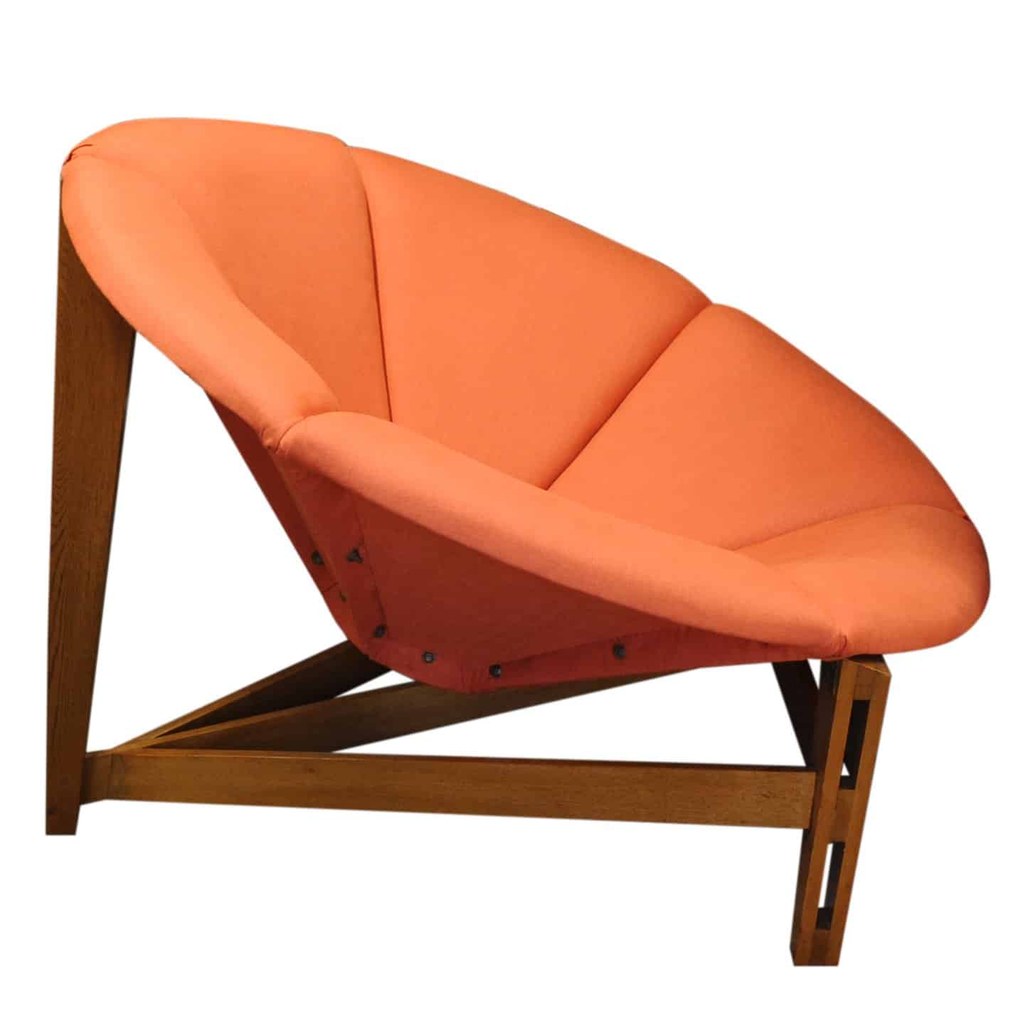 Mid Century Fibreglass Pink & Yellow Flower/ Daisy Chair On Wooden Tripod Stand, 1960s