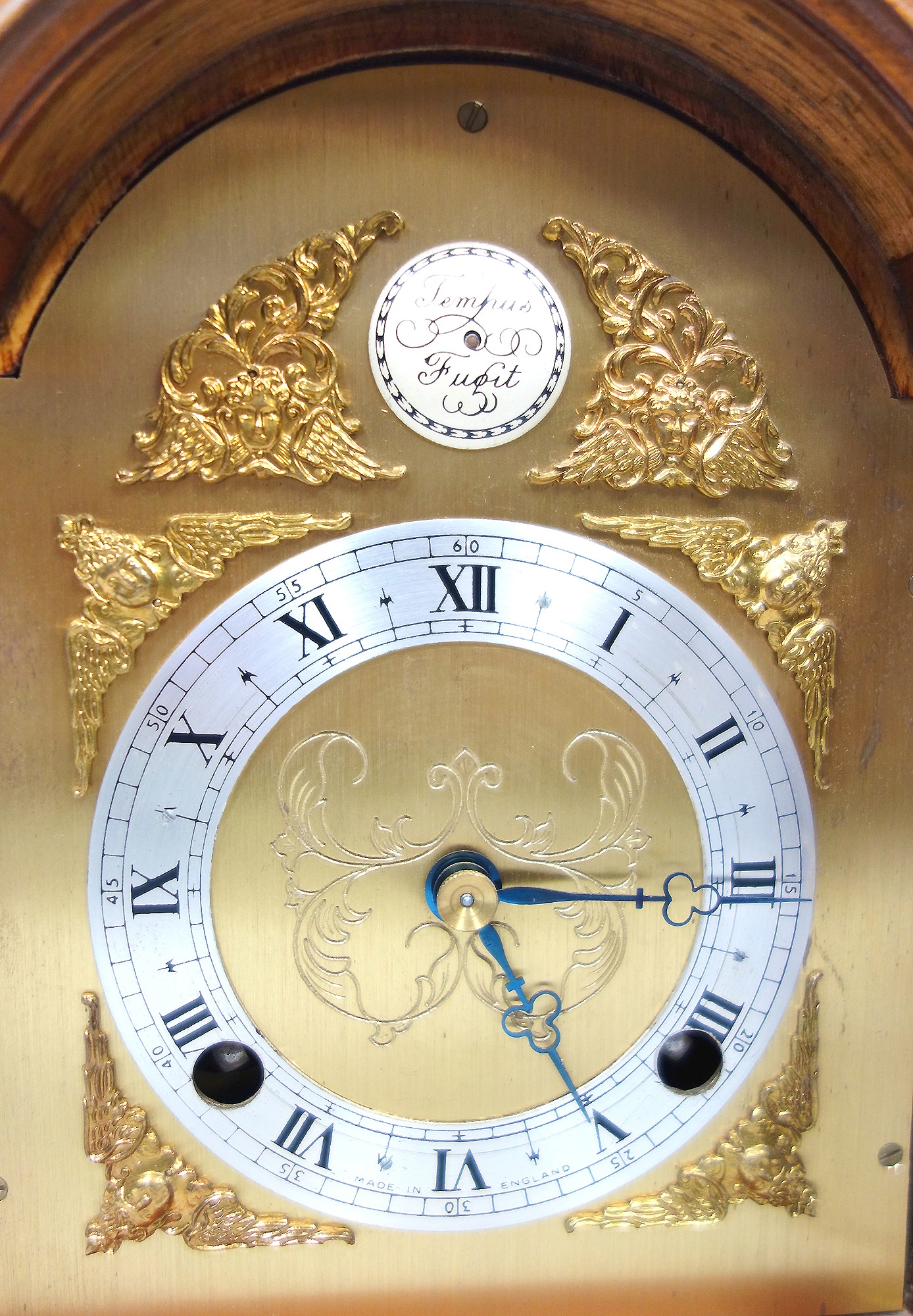 A good George III style walnut 2 train striking 8 day Elliott Mantle Clock C.20thC