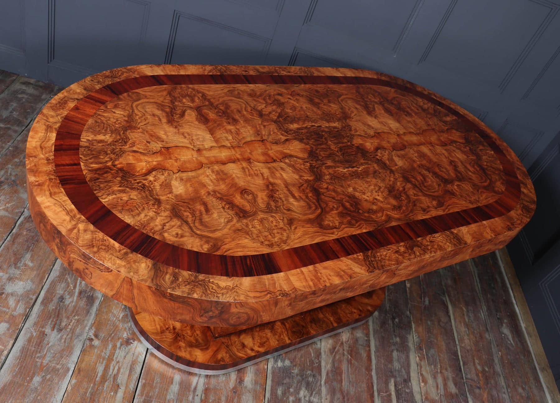 Stunning Italian Walnut Art Deco Dining Table C1930
