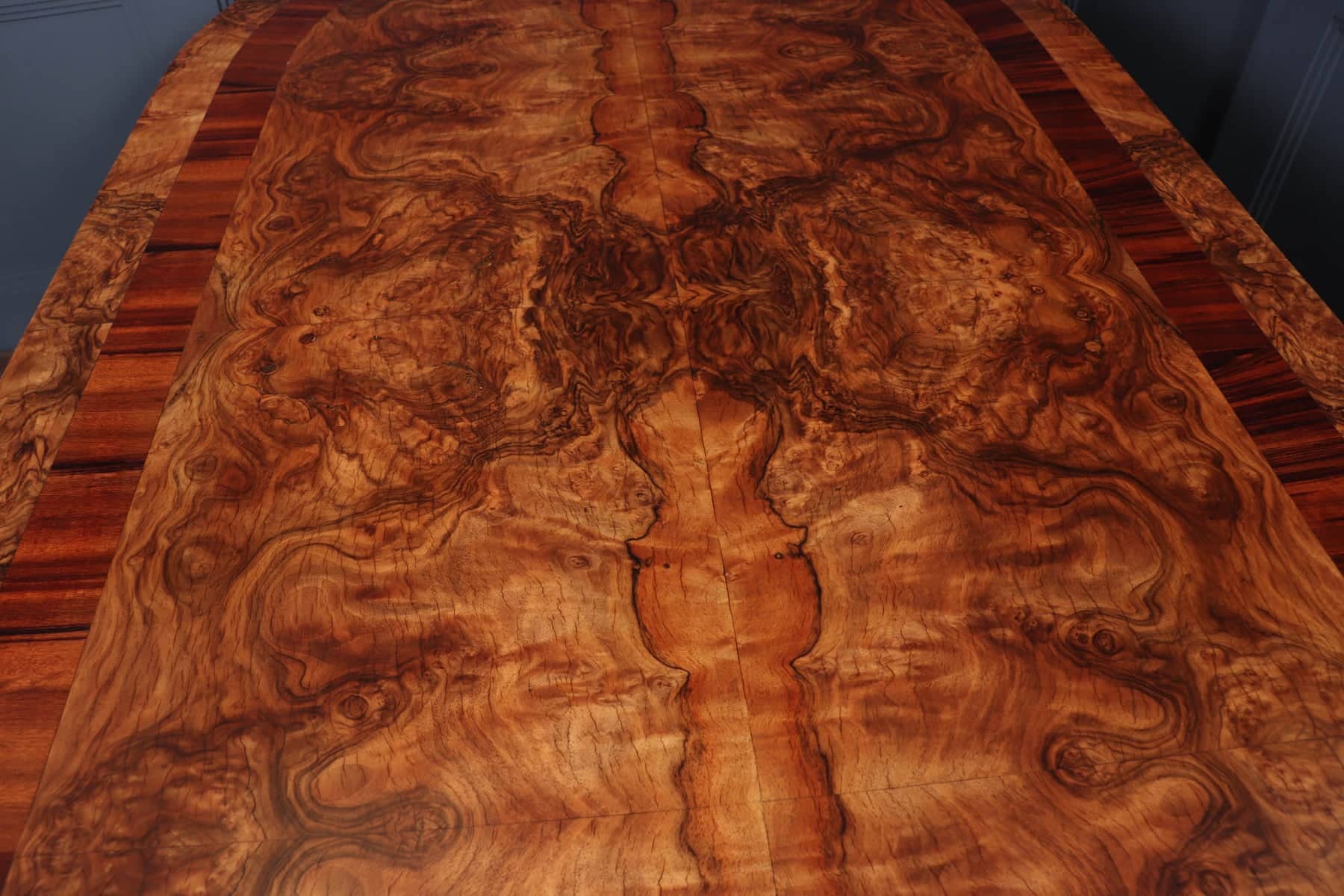 Stunning Italian Walnut Art Deco Dining Table C1930