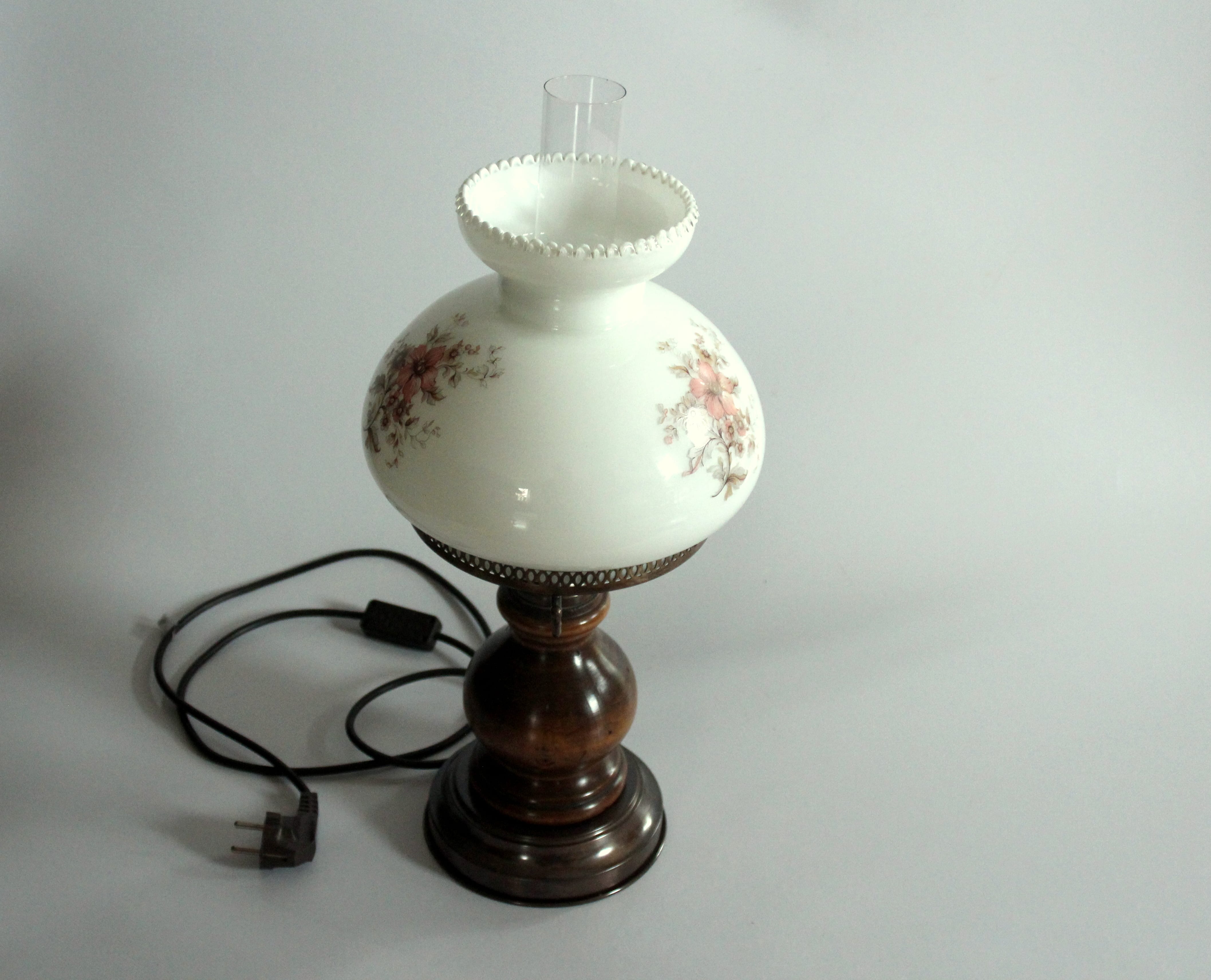 Old table lamp, made of milk glass with a glass inner cylinder, wood/metal base, Vintage