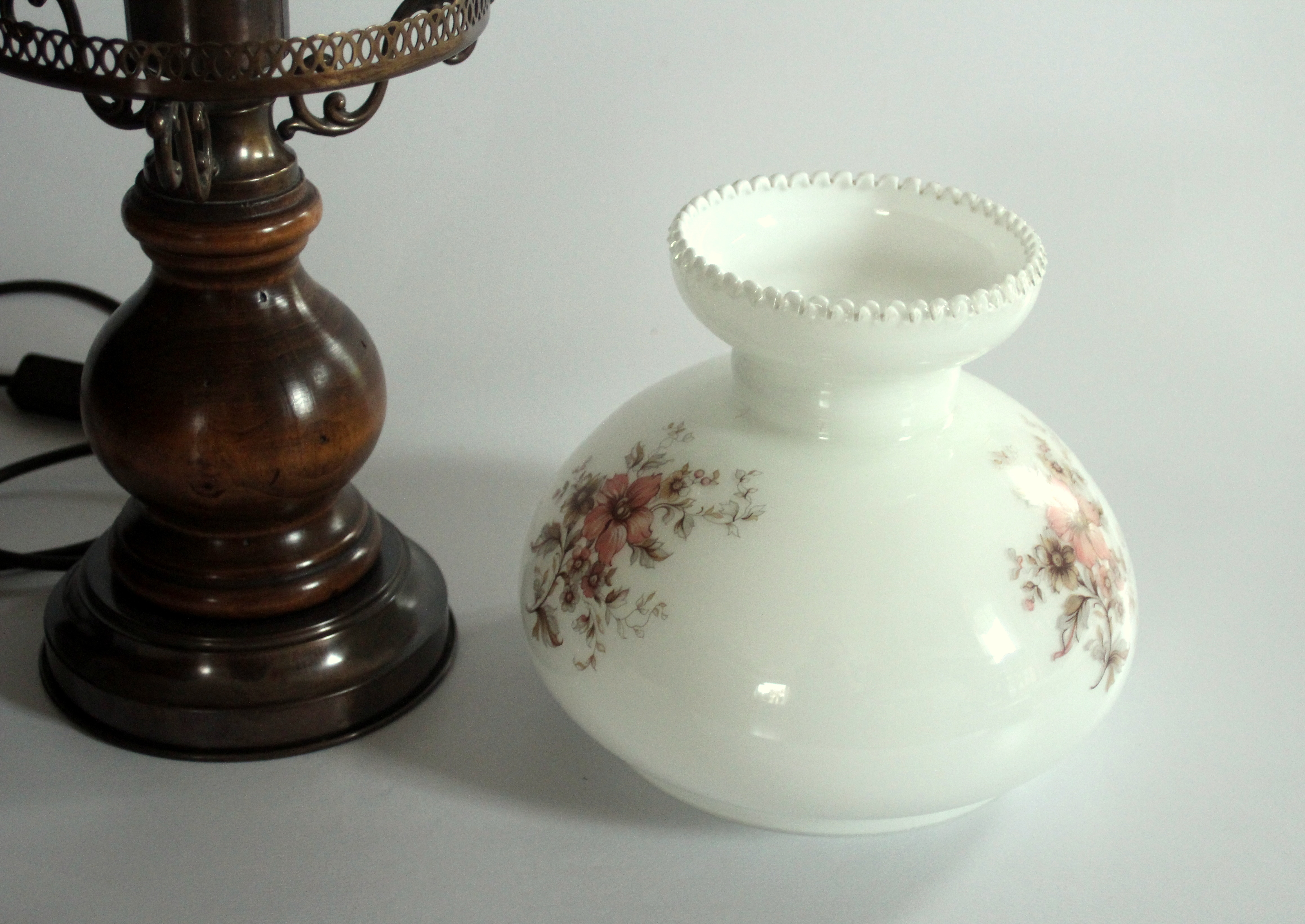 Old table lamp, made of milk glass with a glass inner cylinder, wood/metal base, Vintage