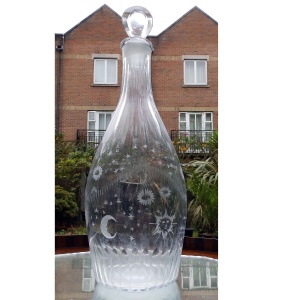 A fine Masonic antique Georgian Indian Club shape engraved glass Decanter C.1780