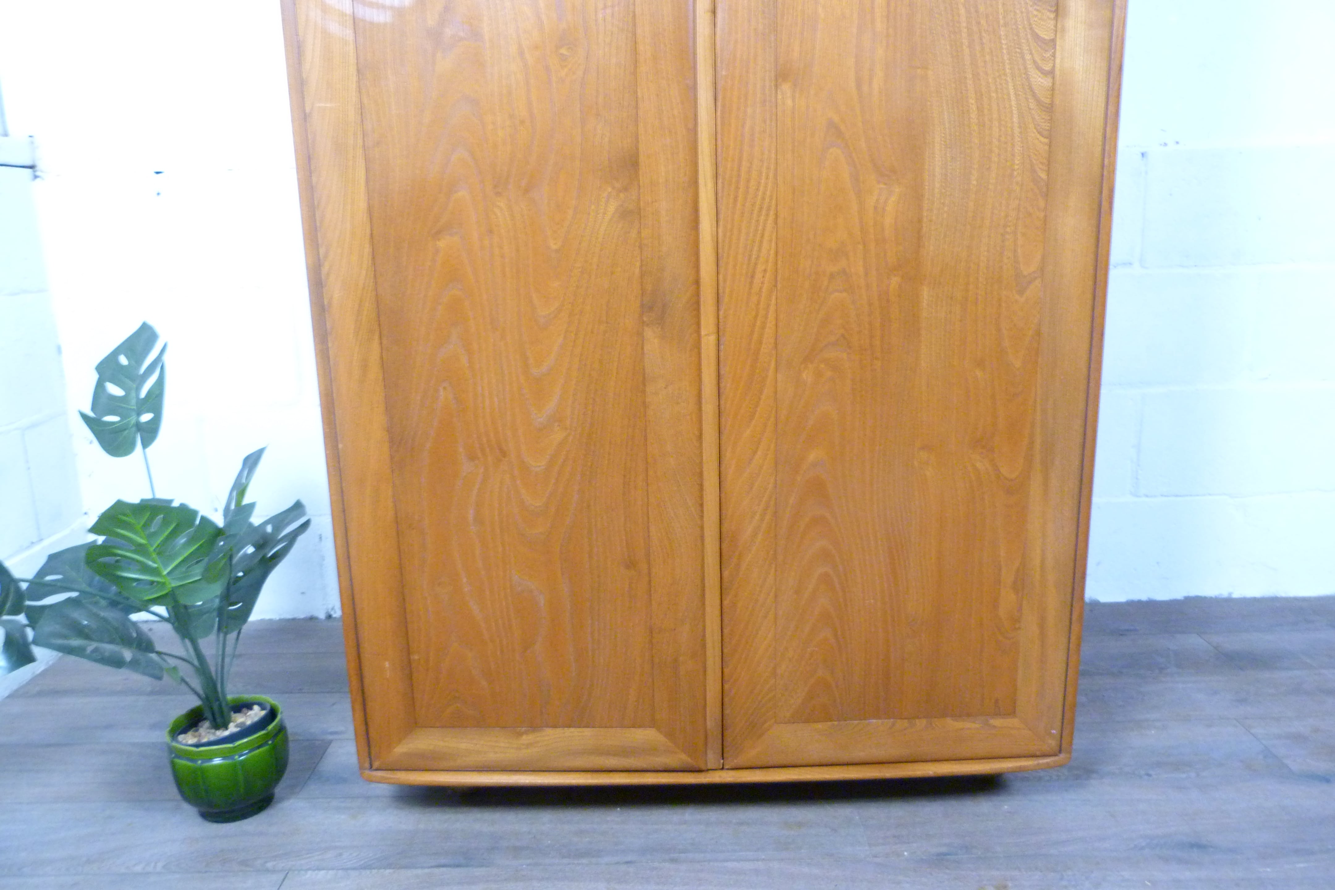 Ercol Windsor Blonde Elm Wardrobe
