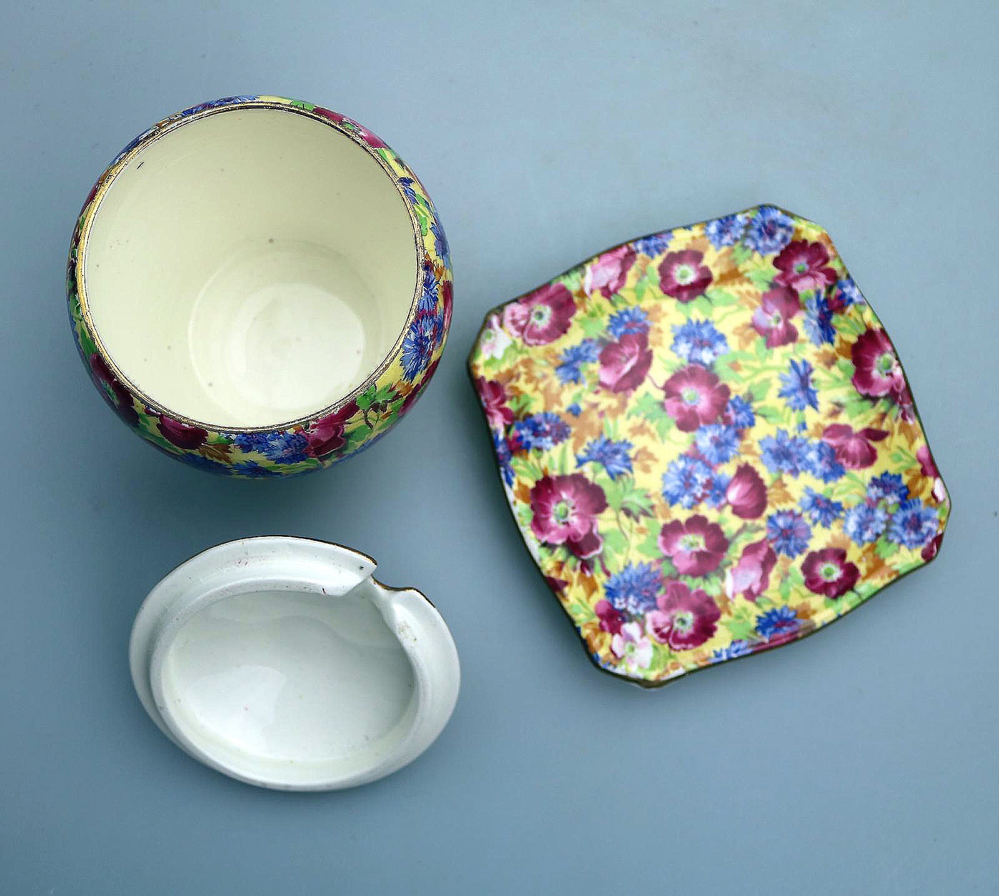 A good Art Deco Royal Winton pottery Chintz pottery Royalty Preserve Pot C.1934+
