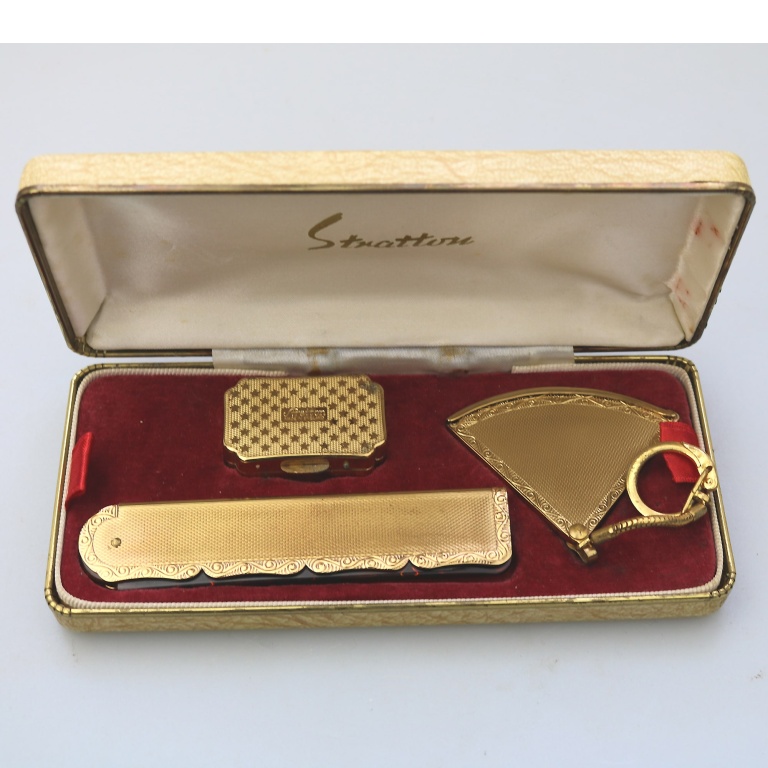 An unusual mid-century cased Stratton ladies vanity Presentation Set C.1950's+ - Image 2