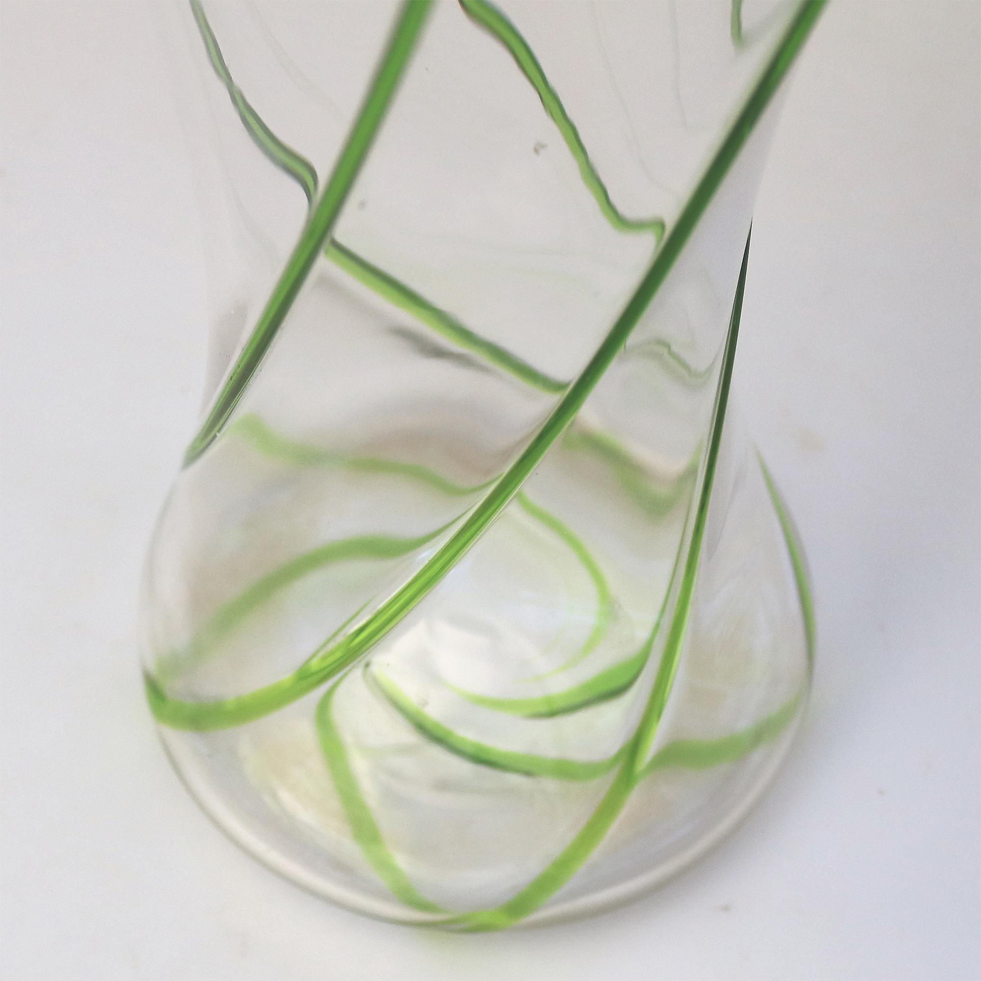 Large Stourbridge Art Nouveau Stuart Tadpole Liberty & Co glass Vase 31cm C.1910