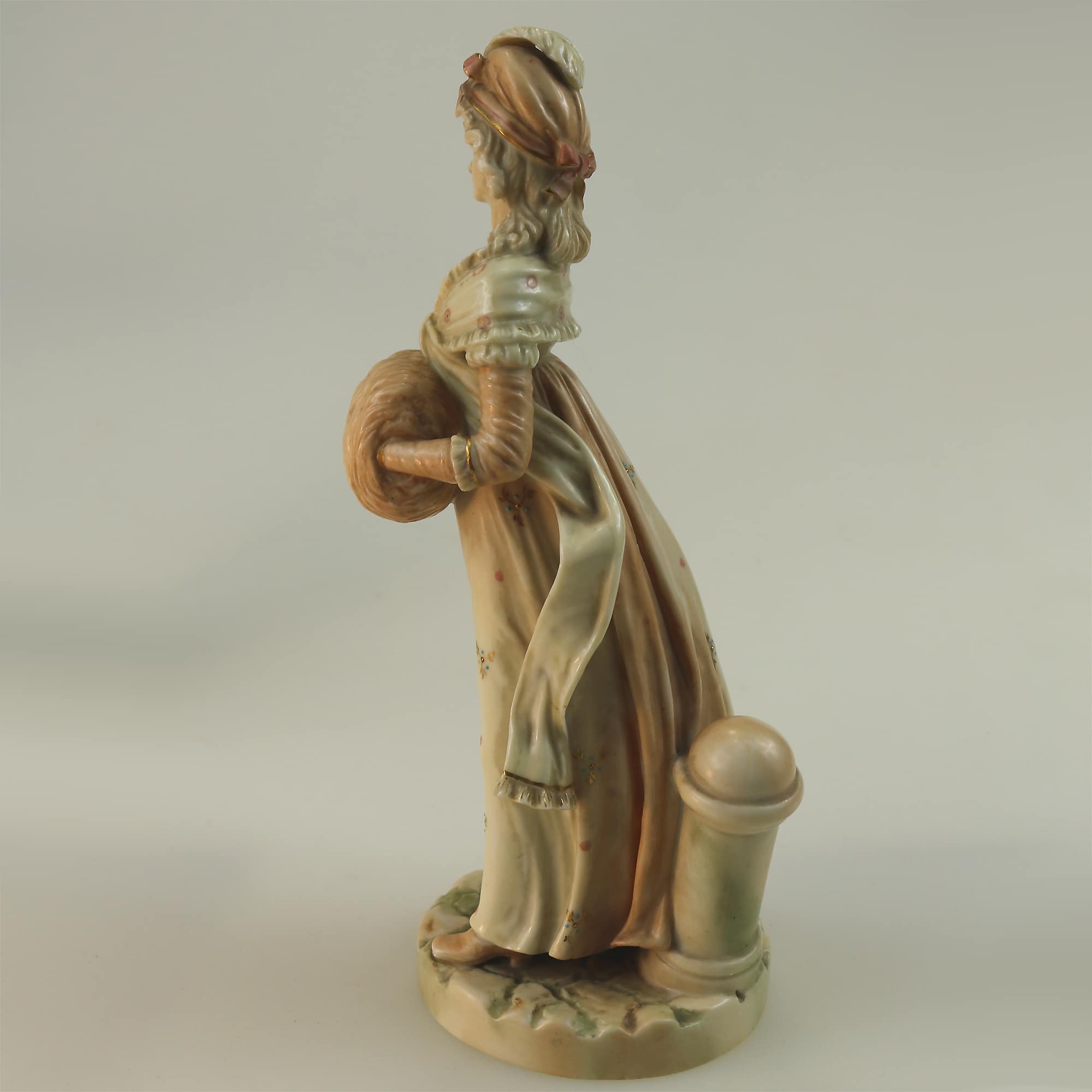 A rare pair antique Royal Worcester porcelain Blush Figures by James Hadley C.1884