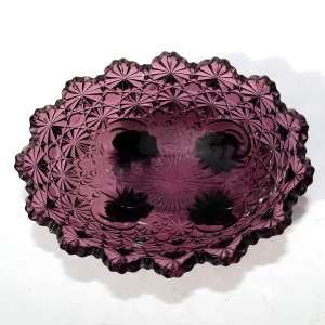 A good & very pretty antique Victorian amethyst pressed glass Bowl C.19thC