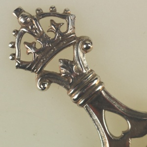 A rare antique Scottish Edinburgh solid silver novelty heart Caddy Spoon C.1900