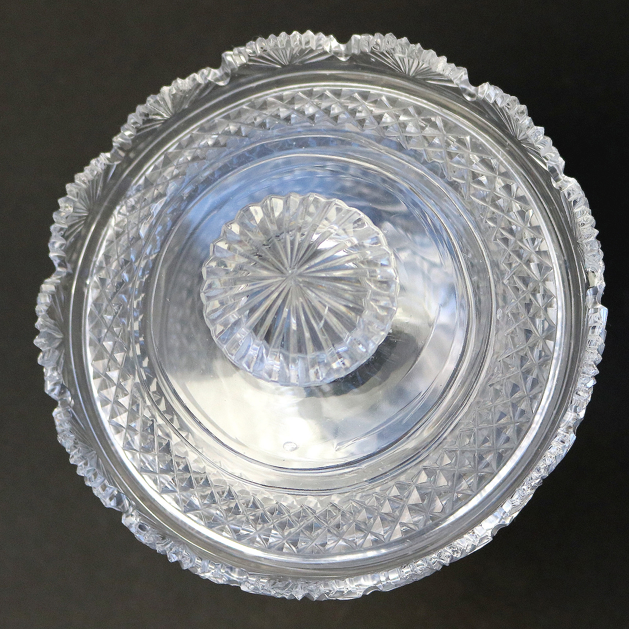 A superb antique late Georgian Irish cut glass Bonbonniere C.early 19thC