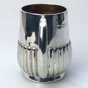 A good antique Victorian English solid silver Mug / Christening Mug 99g C.1891