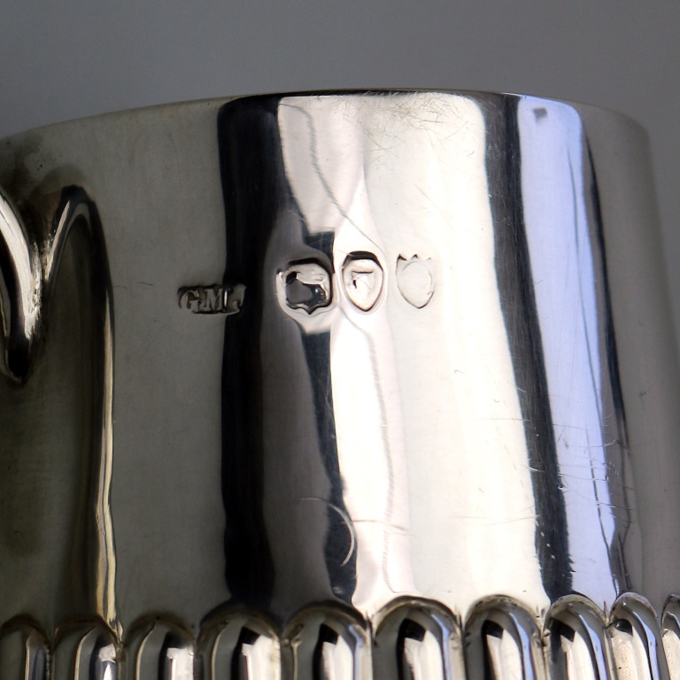 A good antique Victorian English solid silver Mug / Christening Mug 99g C.1891 - Image 9