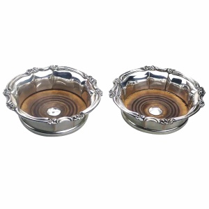 A good pair antique old Sheffield silver plate William IV Decanter Stands C.1820