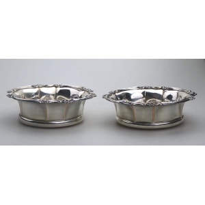 A good pair antique old Sheffield silver plate William IV Decanter Stands C.1820
