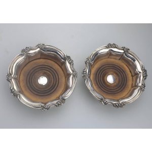 A good pair antique old Sheffield silver plate William IV Decanter Stands C.1820