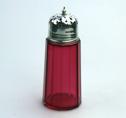 An antique Victorian cranberry glass silver plate Muffineer Sugar Shaker C.19thC - Image 2