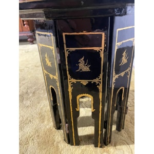 Early 20th Century Oriental Lacquered Folding Table