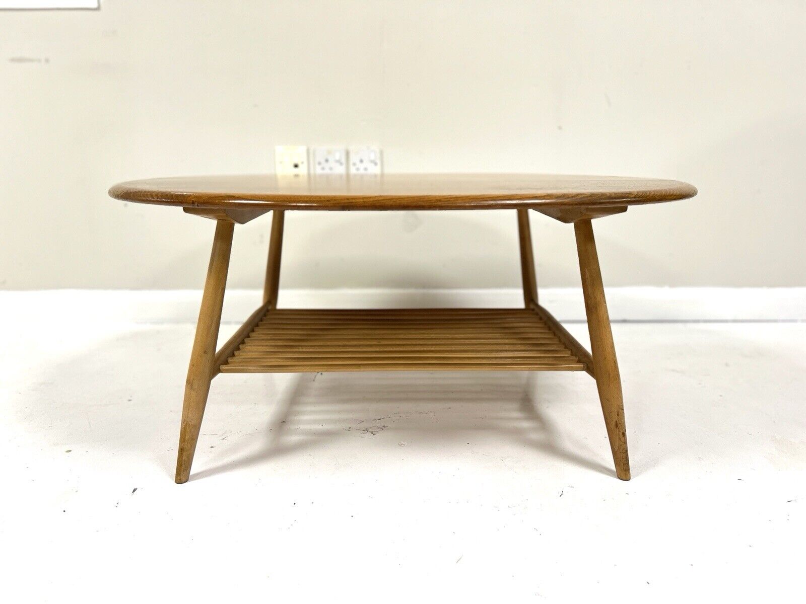 Ercol 454, Vintage Elm Coffee Table