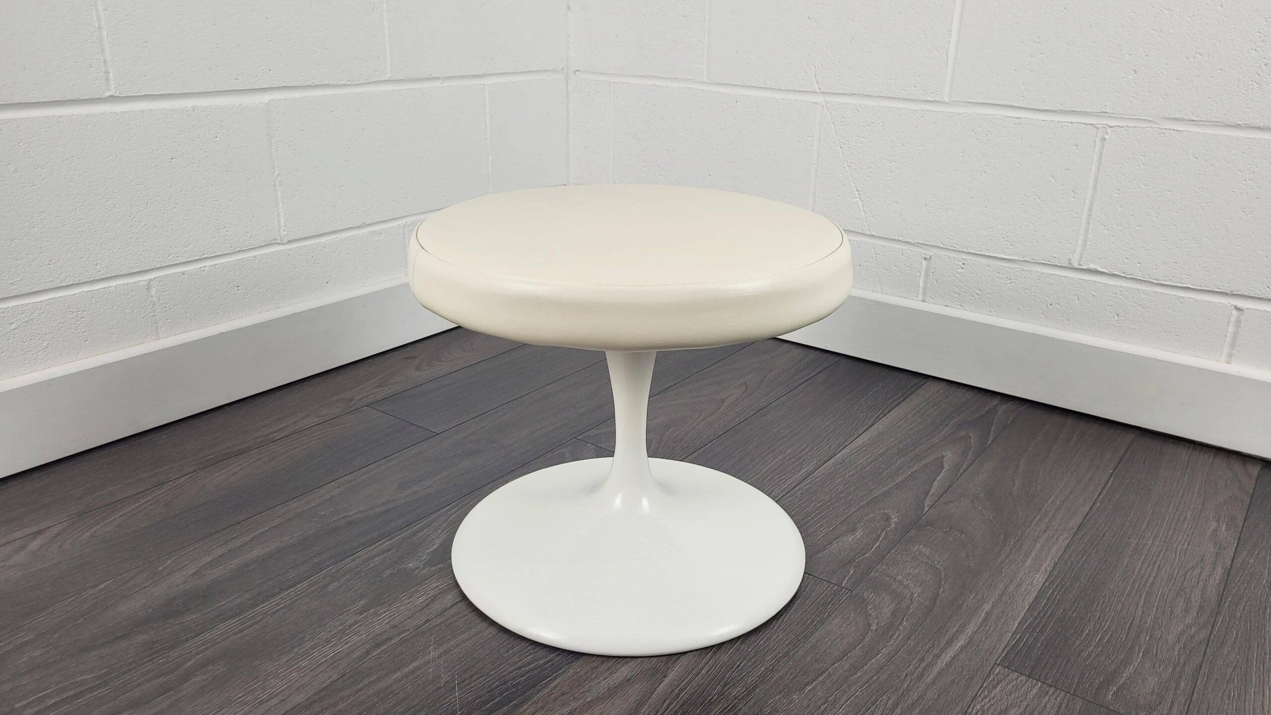 Space Age Tulip Stool, 1960s