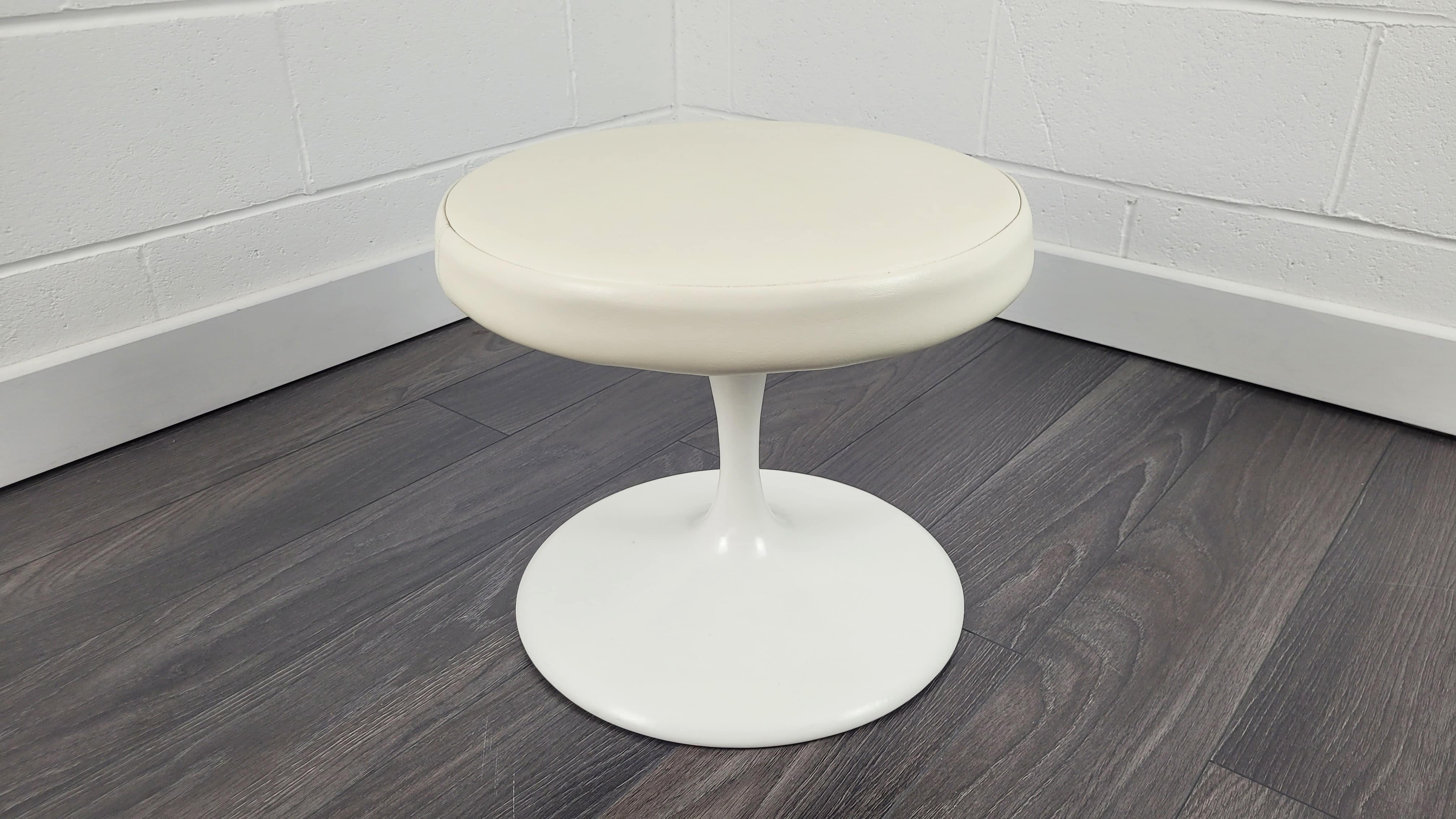 Space Age Tulip Stool, 1960s