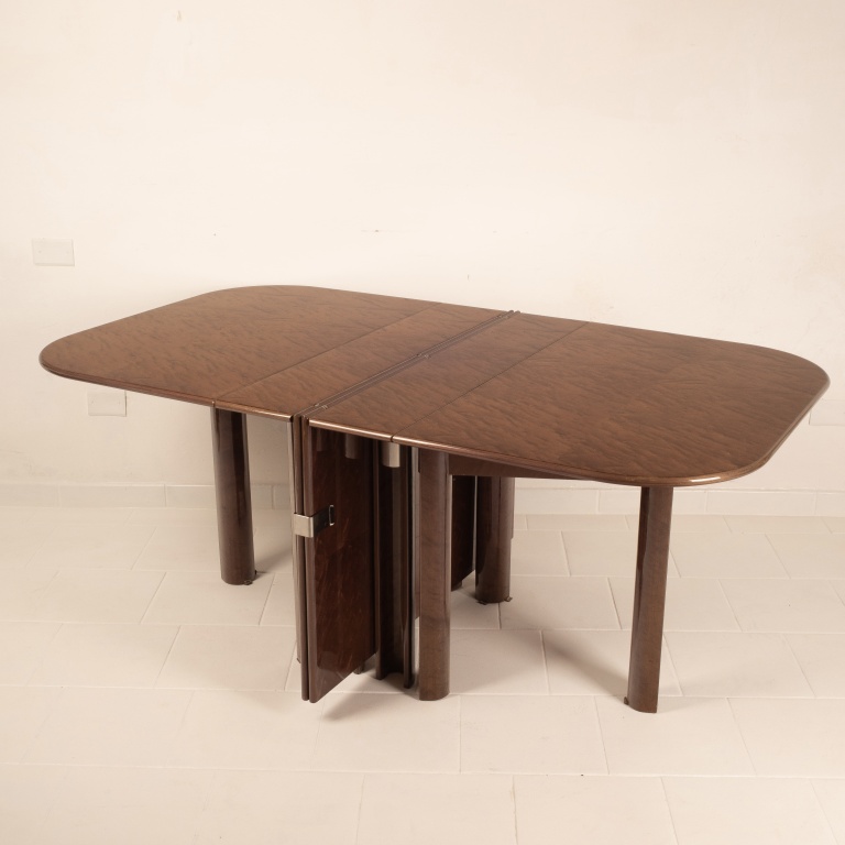 "Dinner" table by Giovanni Offredi for Saporiti Italia - Image 3