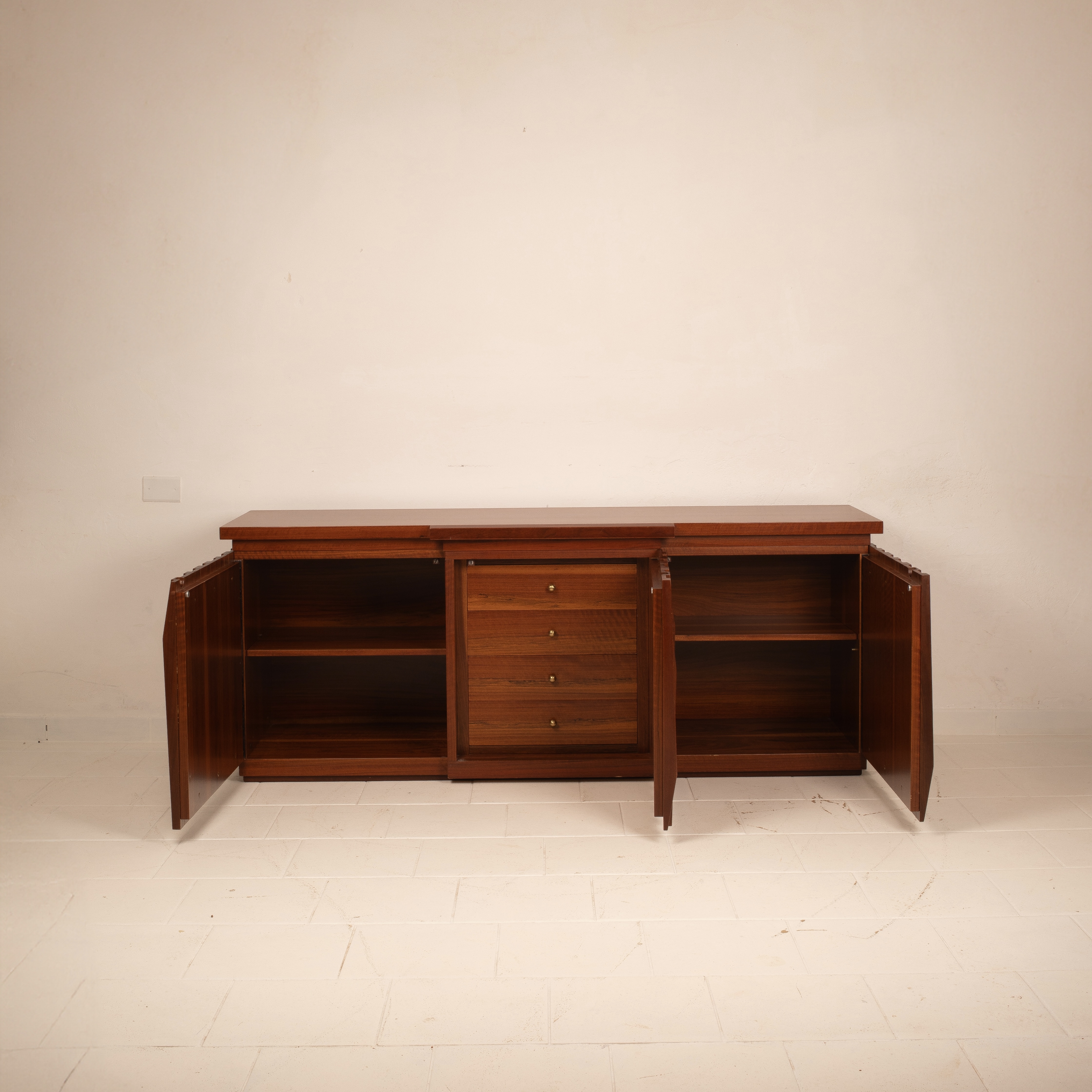 "Barium - Scultura99" sideboard by Luciano Frigerio for Frigerio di Desio