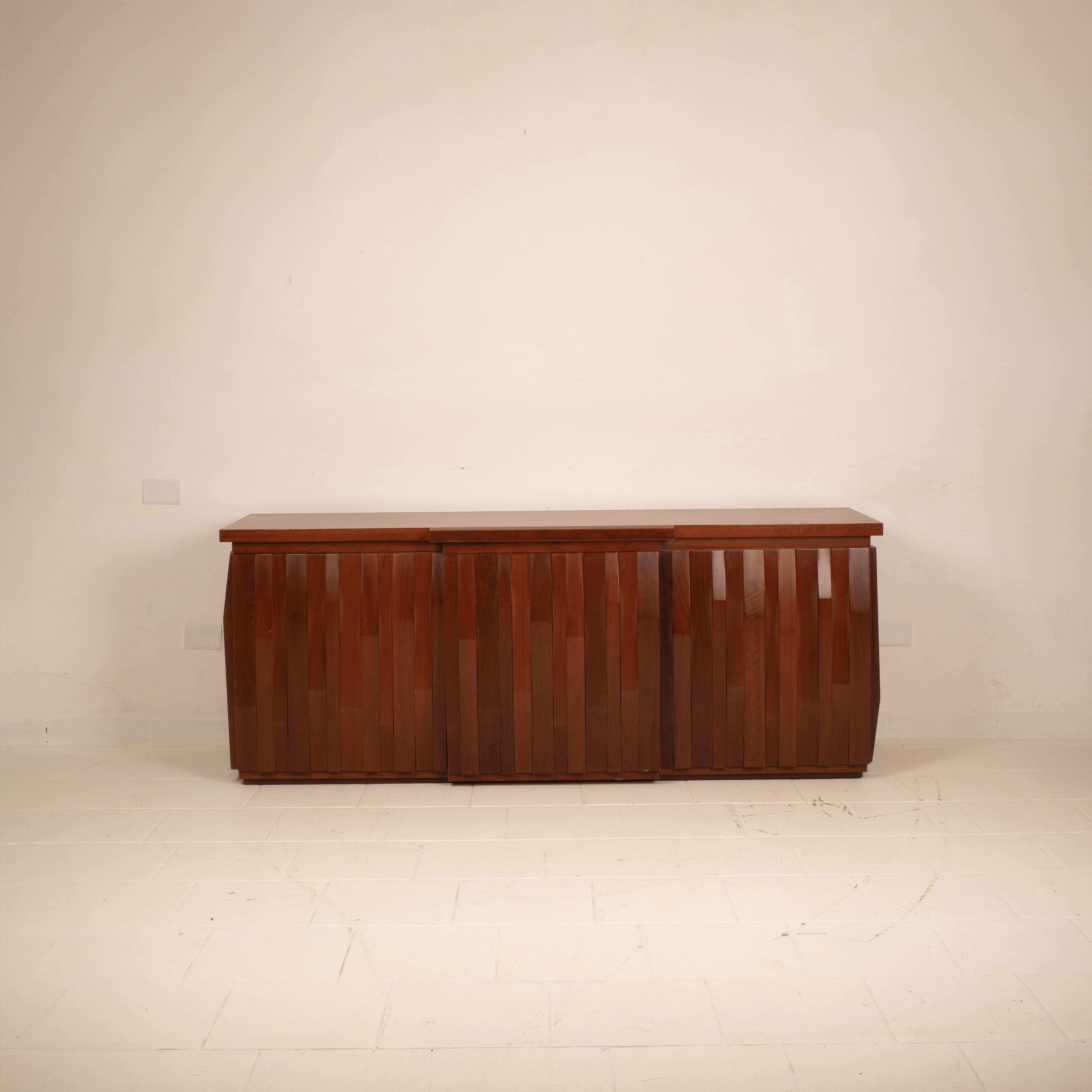 "Barium - Scultura99" sideboard by Luciano Frigerio for Frigerio di Desio