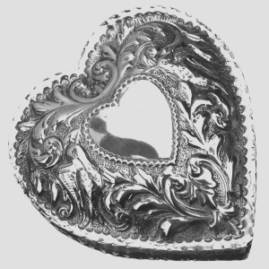 A good William Comyns antique English solid silver novelty Heart Box 140g C.1895