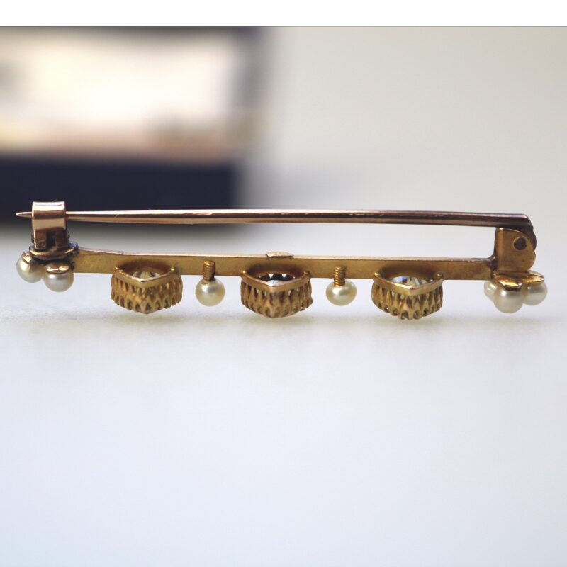 A very fine antique 15ct gold bar brooch set 3X heart cut citrine or yellow topaz C.1900