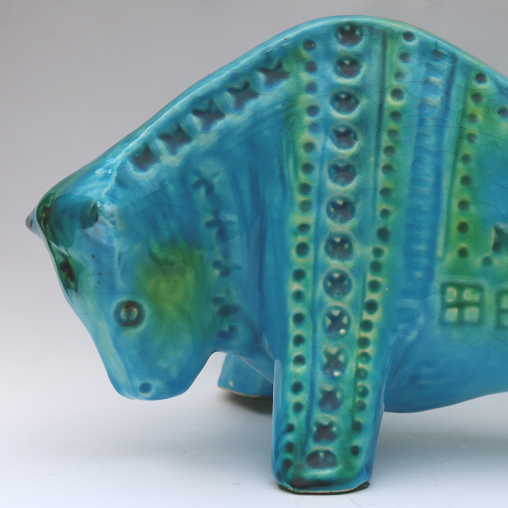 A large Retro Bitossi style contemporary pottery Bull by Jema Holland C.1970's