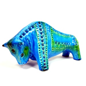 A large Retro Bitossi style contemporary pottery Bull by Jema Holland C.1970's