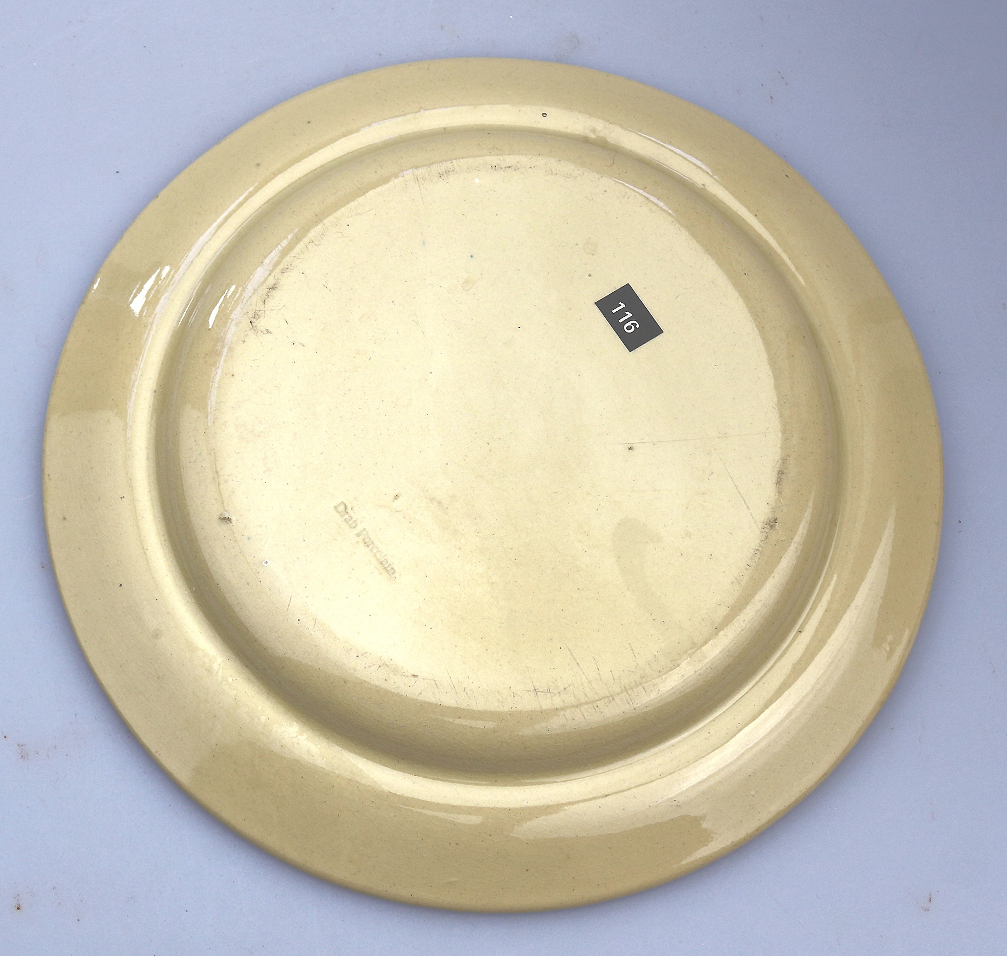An antique Georgian Staffordshire Drab Porcelain Bat en grisaille Plate C.1790