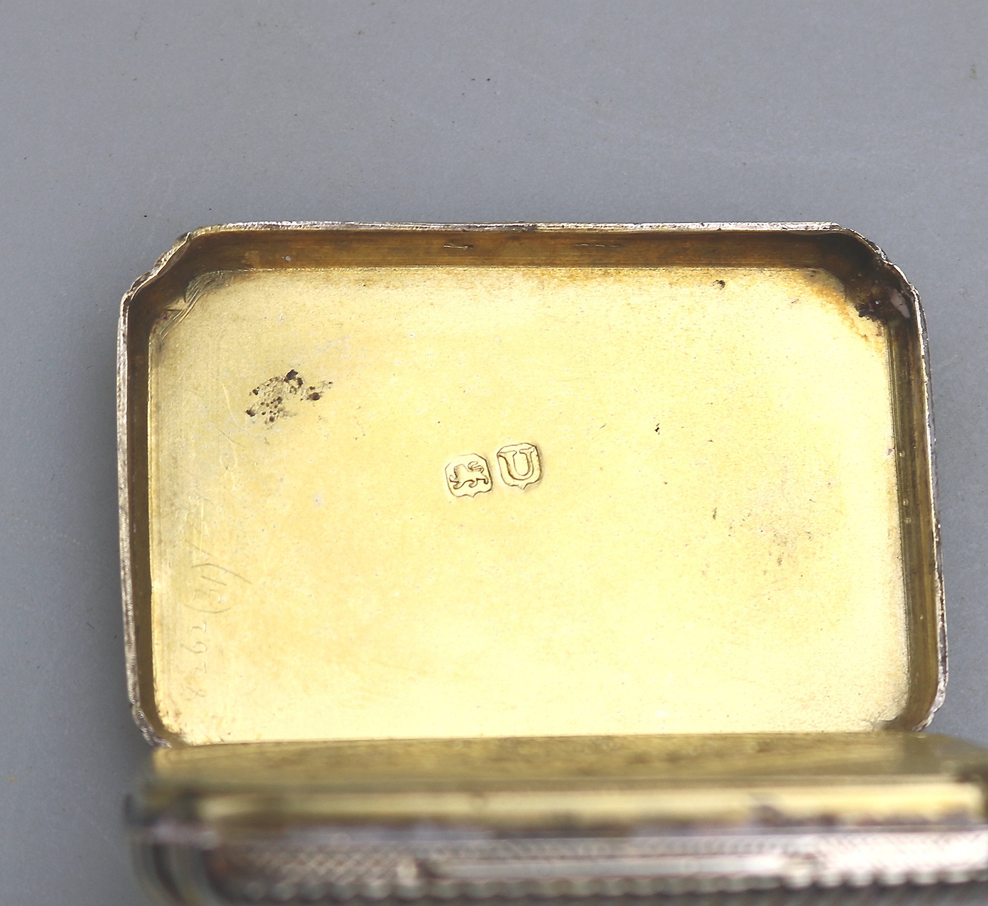 A good & larger antique George III English solid silver Vinaigrette C.1815