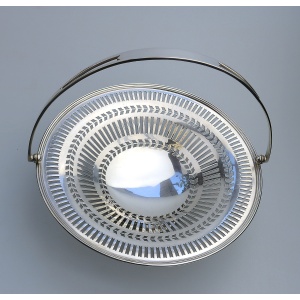 A good silver plate pierced Mappin & Webb swing handled Basket / Dish C.20th