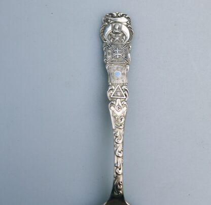A rare Freemasons sterling silver R Wallace Chicago Masonic Temple Spoon C.20thC - Image 5