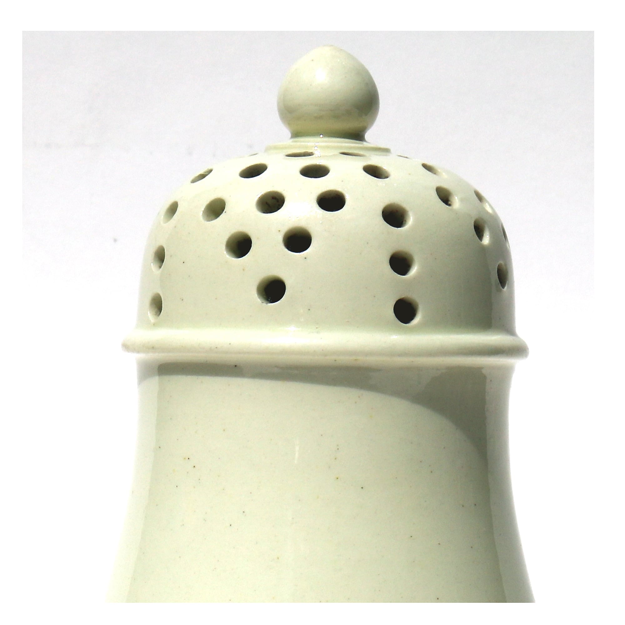 A rare antique Georgian Yorkshire Creamware pottery Sugar Sifter Muffineer C.1780