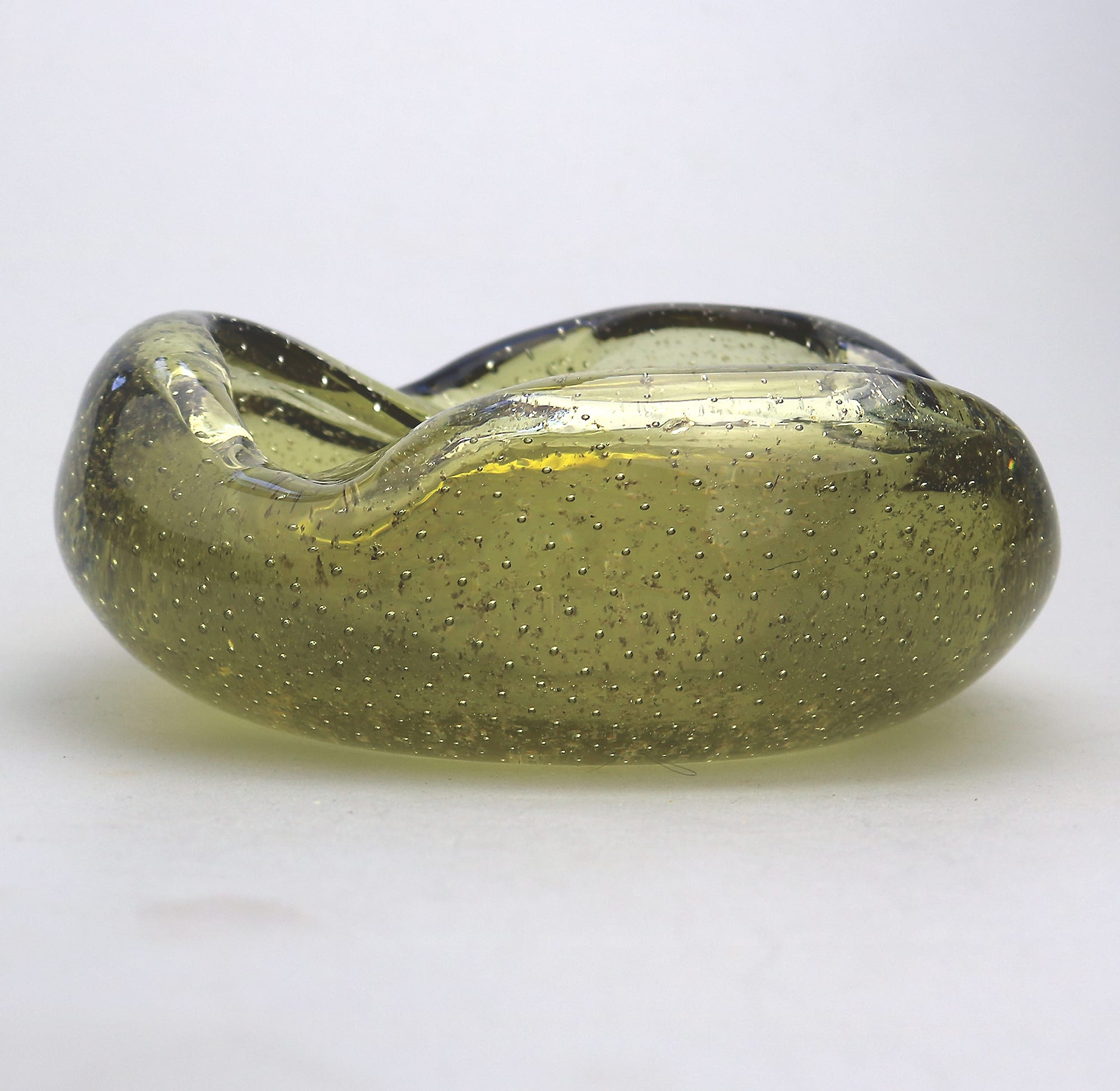 A good mid century Murano Barovier & Tosa art glass gold aventurine Bowl C.20th